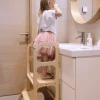girl 11