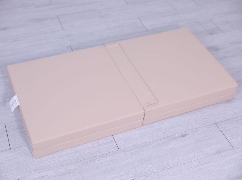 Gymnastikmatte Satellit 100x100x5 cm vierteilige2